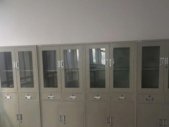 上海松江萬達旁二手辦公家具熱銷，助力企業低成本配置辦公空間